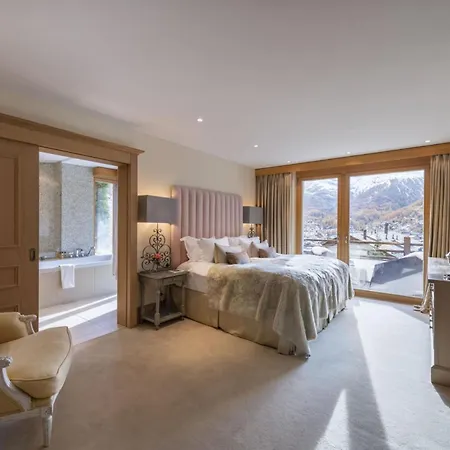 Apartament Veiled In Velvet Snow: A Chalet Retreat Kitzbühel