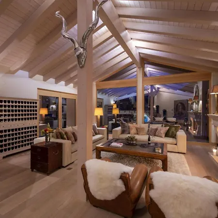 Veiled In Velvet Snow: A Chalet Retreat Kitzbuhel